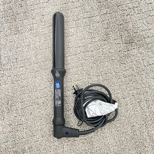 Nume Curling Wand Model Hb025u | Color: Black